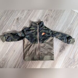 Baby Nike track Jacket 12 Month Full Zip Lightweight Camo Print Green